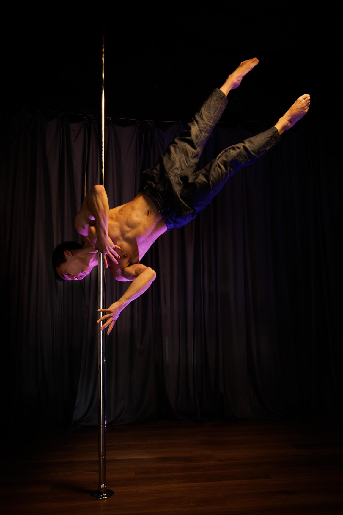 Pole and aerial arts photo by Logan - IMG_0449-Edit